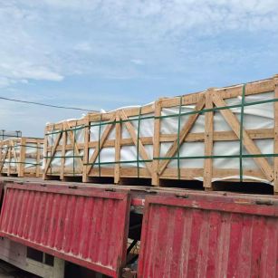 龙岩 芝麻白花岗岩地铺石出口专车-泰国游