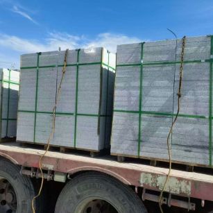 龙岩 芝麻白花岗岩地铺石装车日常