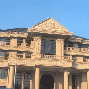 龙岩黄金麻别墅外墙干挂石材效果示例