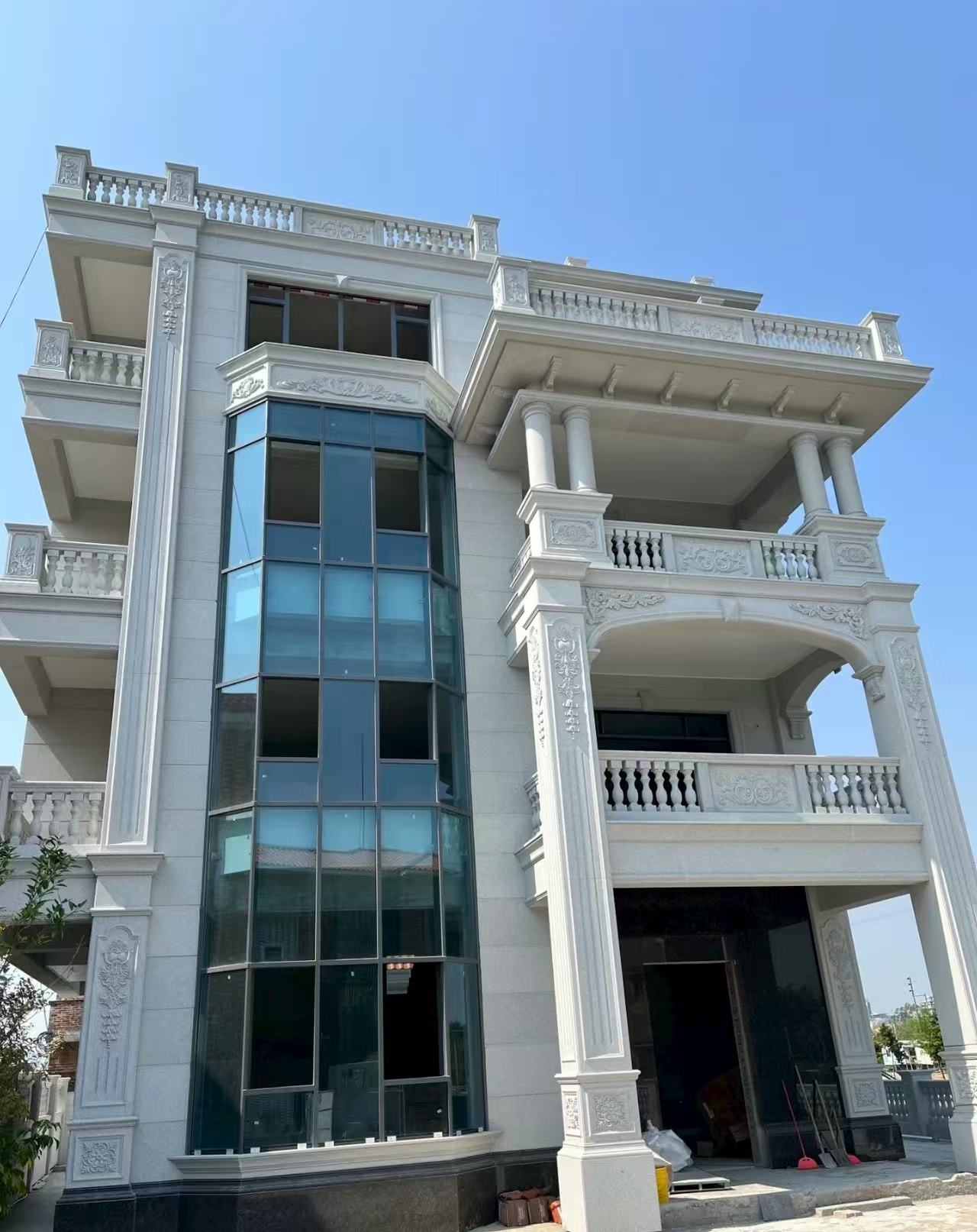 龙岩 白麻花岗岩别墅外墙干挂效果展示