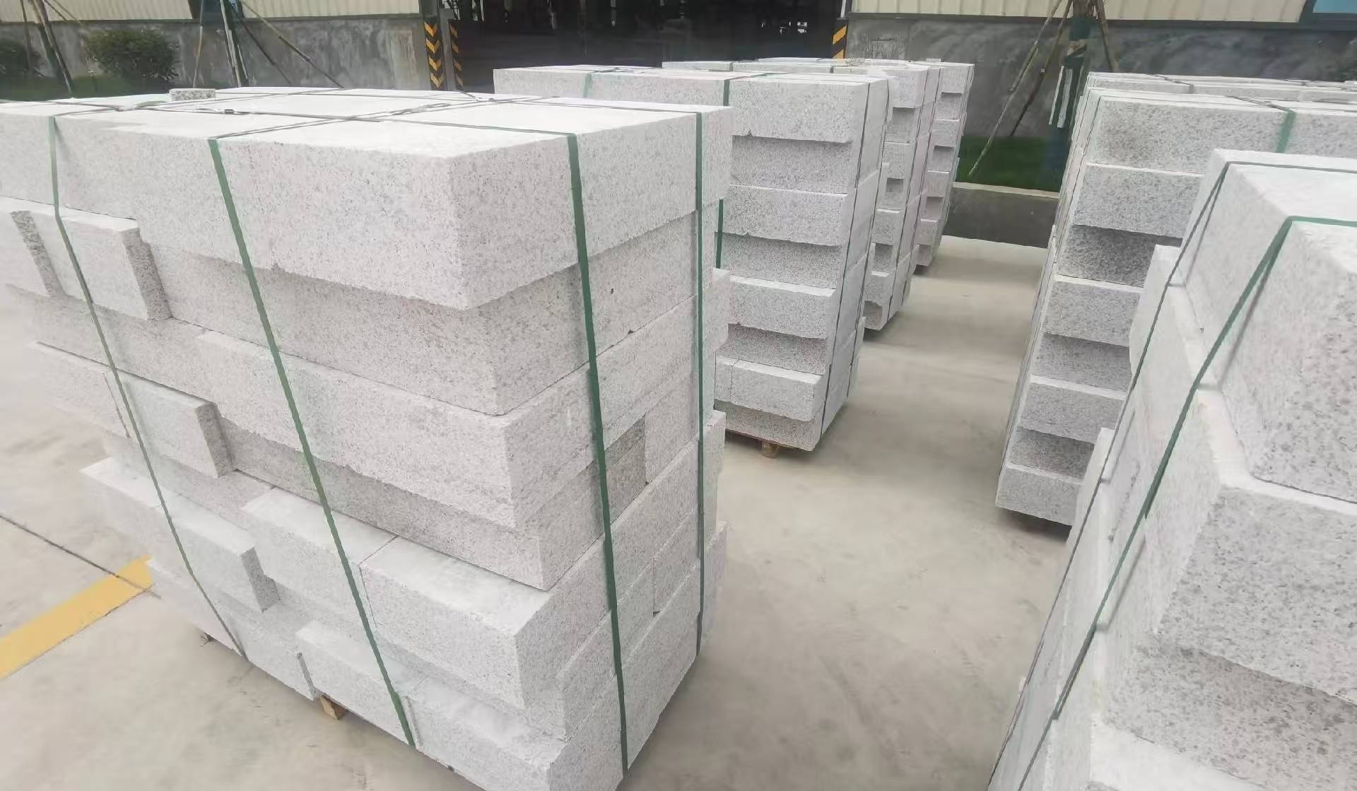 龙岩 白麻花岗岩路沿石，立缘石，平缘石，路牙石，道牙石，马路牙子等