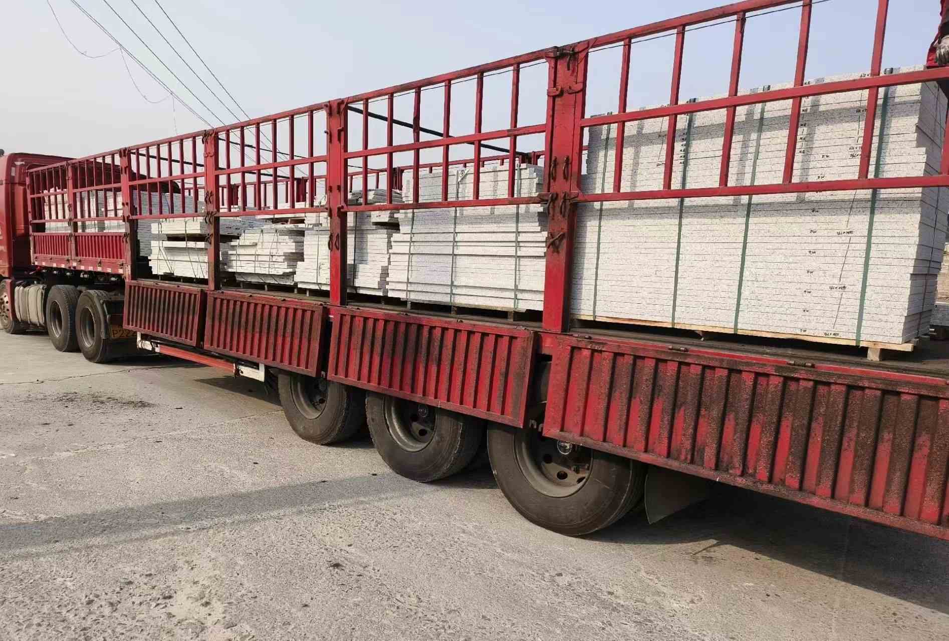 龙岩 白麻荔枝面外墙干挂，工厂装车日常