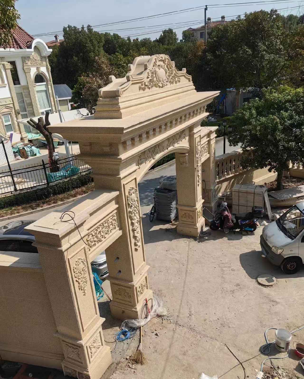 龙岩 黄金麻荔枝面花岗岩别墅门楼