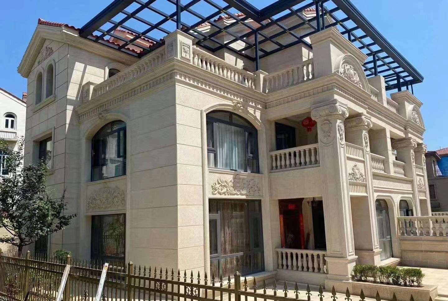 龙岩 黄金麻花岗岩荔枝面别墅外墙干挂