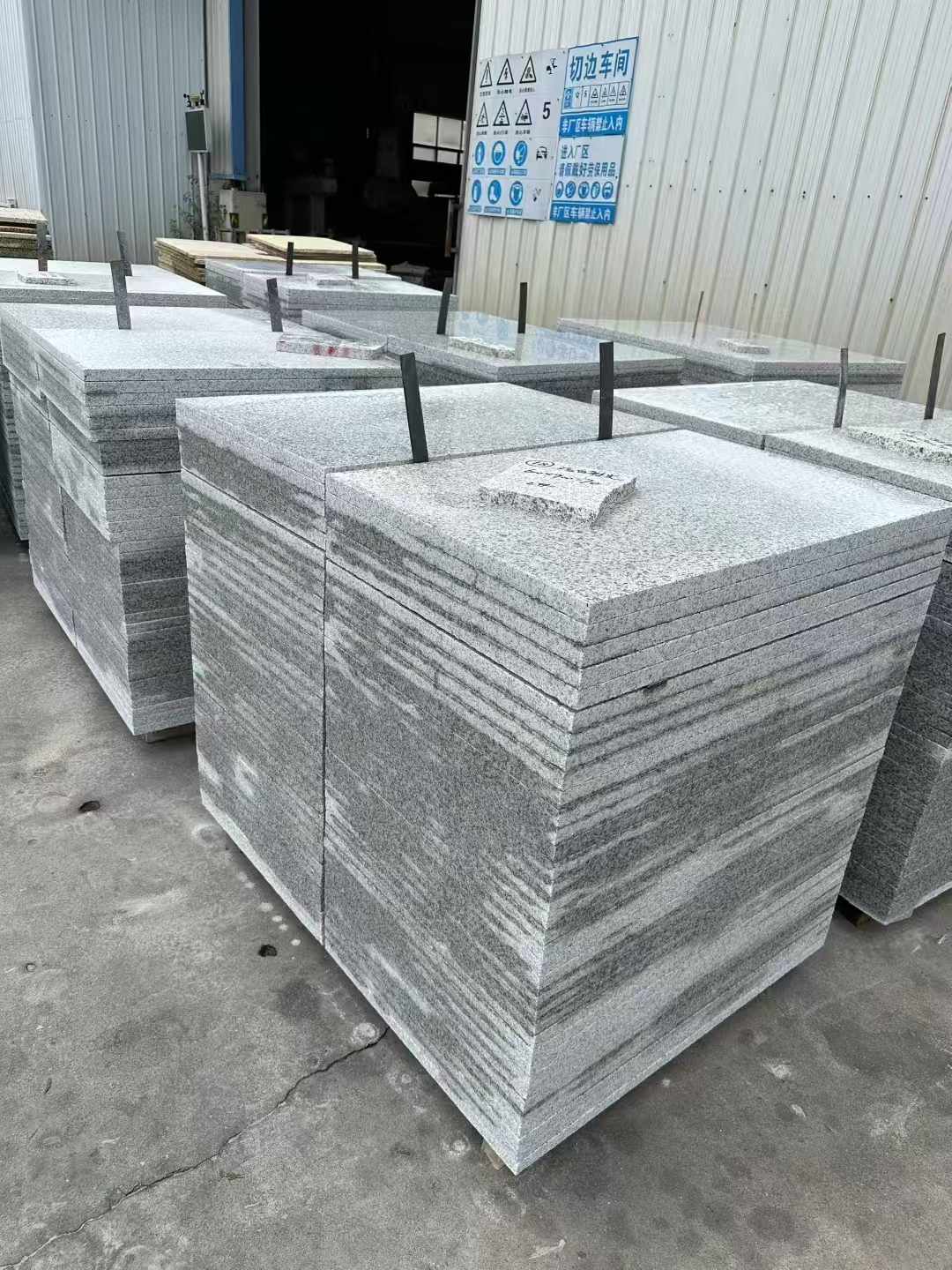 龙岩 白麻光面干挂成品